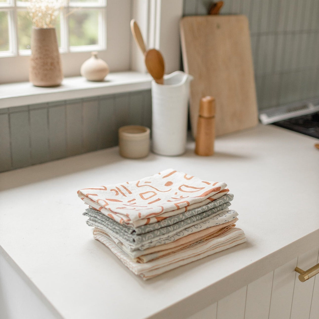 Elise Linen Tea Towel